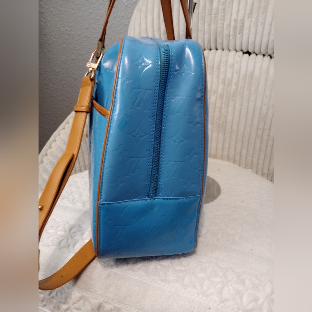 Louis Vuitton Bags - Picture 6 of 16